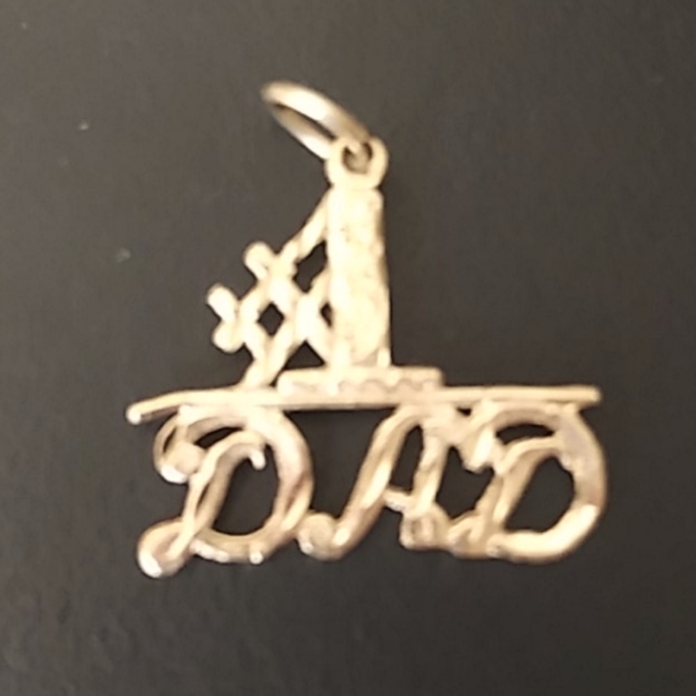 14k #1 Dad "pendant"